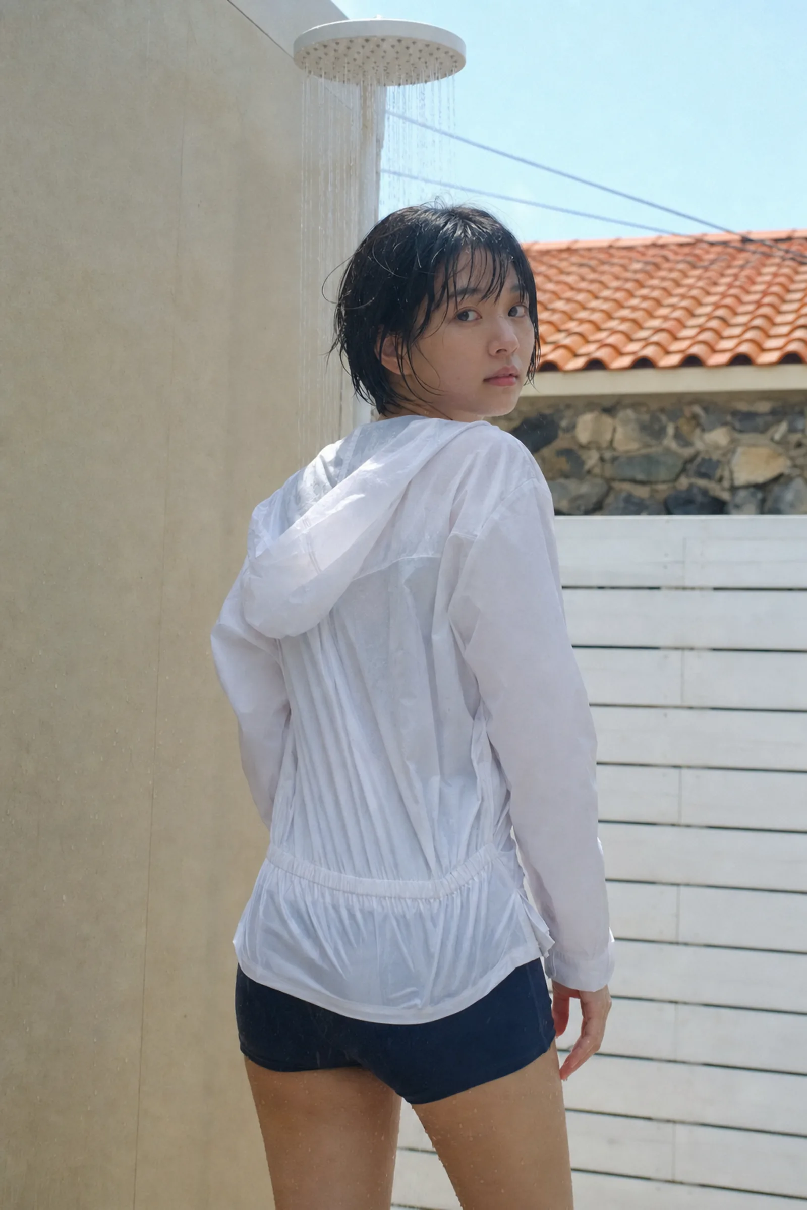4K 生成 · 2026-07-14