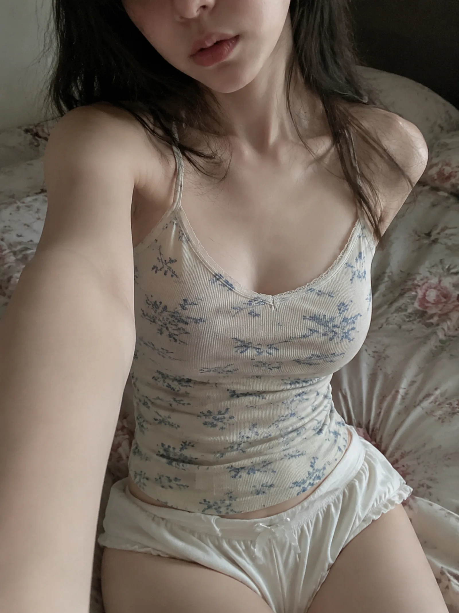 4K 生成 · 2026-08-11