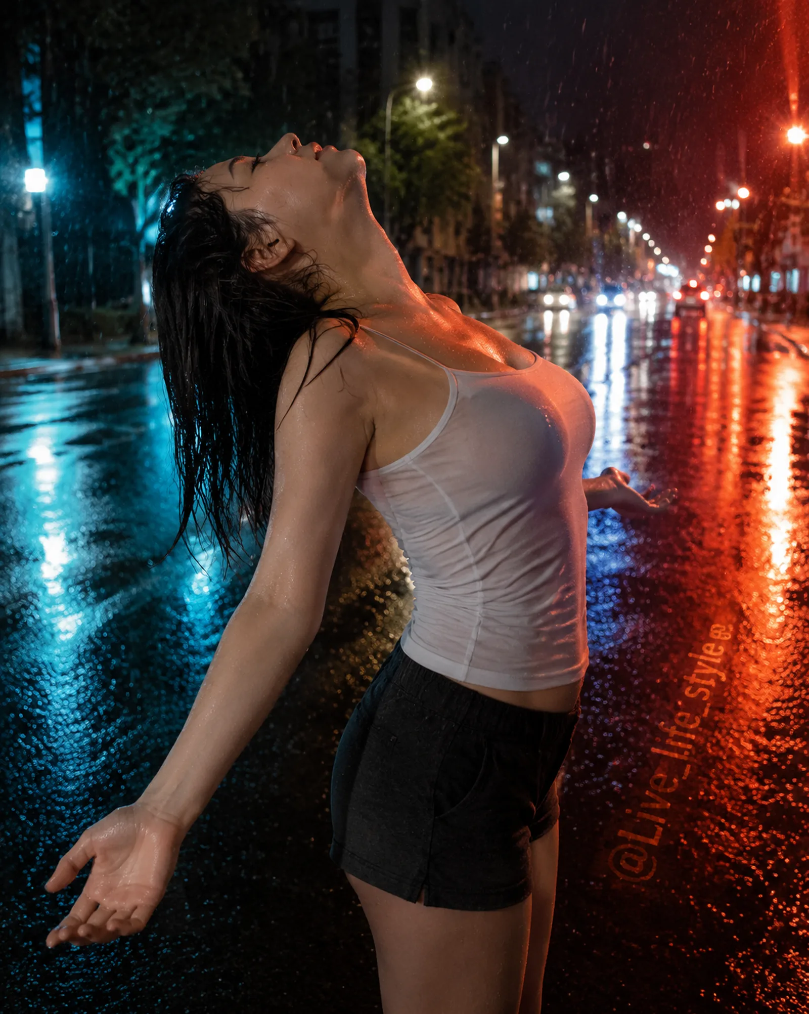 4K 生成 · 2026-09-04